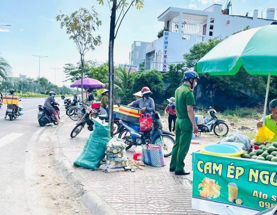 TUYÊN TRUYỀN TRẬT TỰ CÔNG CỘNG, TRẬT TỰ ĐÔ THỊ, TRẬT TỰ AN TOÀN GIAO THÔNG